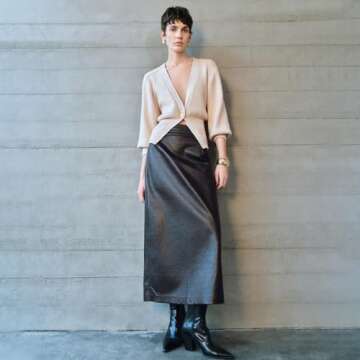 URBAN REVIVO Women Knitted Cardigans Long Sleeve V-Neck Lightweight Sweater One Leaf Button Down Outwear