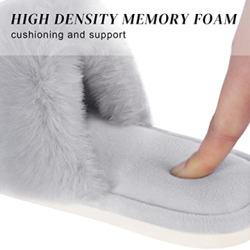 Cozy Parlovable Women's Faux Fur Slippers for Total Comfort