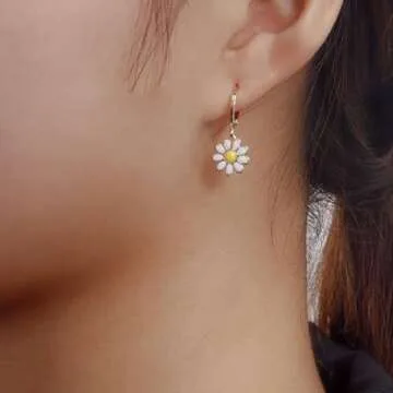 Charming Daisy Earrings for Women - Floral Jewelry