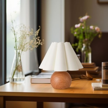 KUNJOULAM Cute Small Table Lamp - Stylish & Functional