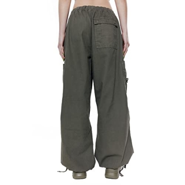 Stylish Womens Baggy Cargo Pants for Trendy Comfort