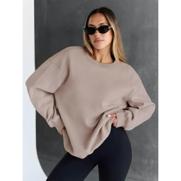 Trendy Queen Oversized Crewneck Sweatshirts for Women
