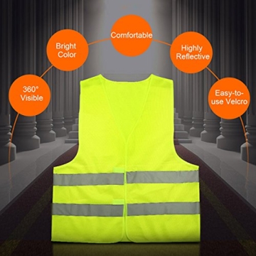 XOOL Safety Triangle Warning Kit for Road Emergencies