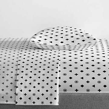 Jay Franco Game On 4 Piece Twin Bed Set - Includes Reversible Comforter & Sheet Set - Bedding Features Video Game Contoller - Super Soft Fade Resistant Microfiber