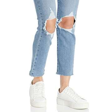 Levi's Women's 724 High Rise Straight Crop Jeans, Good Measure, 34 (US 18)