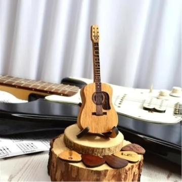 2024 Wooden Guitar Pick Box Set with Stand