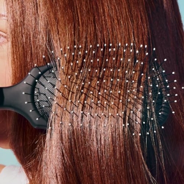 Gimme Beauty Medium Hair Brush - Anti-Static & Heat Resistant