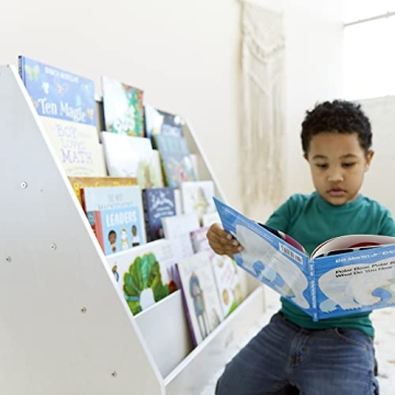 ECR4Kids Kid-Friendly Book Display for Easy Access