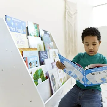 ECR4Kids Kid-Friendly Book Display for Easy Access