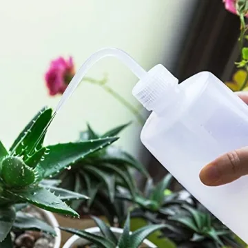Oubest 500ml Squirt Watering Bottle for Plants 2pc