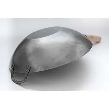 Craft Wok Flat Hand Hammered Carbon Steel Pow Wok with Wooden and Steel Helper Handle (14 Inch, Flat Bottom) / 731W316