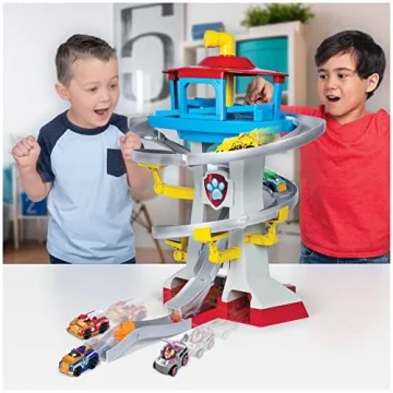 PAW Patrol Adventure Bay Playset with 2 Die-Cast Vehicles