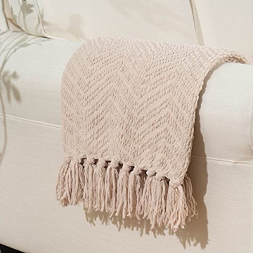 BATTILO HOME Soft Knitted Beige Throw Blanket for All Seasons