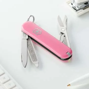 Victorinox Classic SD Pocket Knife - 7 Functions