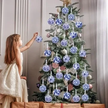 Elegant 24 Pcs Blue and White Chinoiserie Ornaments