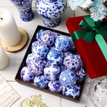 Elegant 24 Pcs Blue and White Chinoiserie Ornaments