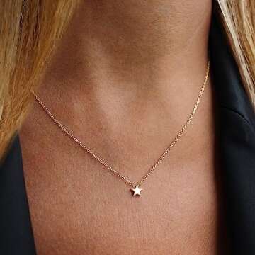 VRIUA Gold Necklace for Women,Dainty Star Necklace 14k Gold Plated Simple Star Pendant Necklace Jewe...