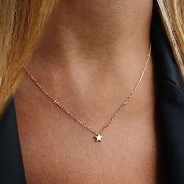 VRIUA Gold Necklace for Women,Dainty Star Necklace 14k Gold Plated Simple Star Pendant Necklace Jewe...