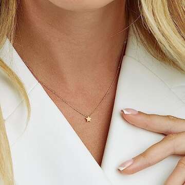 VRIUA Dainty Star Necklace for Women 14k Gold Plated