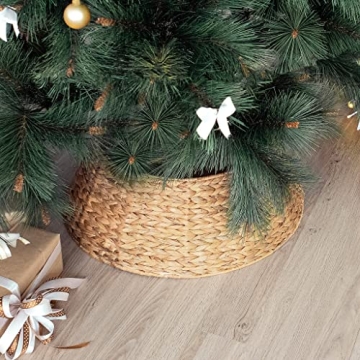 27in Christmas Tree Collar Hyacinth - Christmas Tree Basket - Natural Woven - Base Cover for Christm...