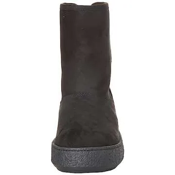 Amazon Essentials Women's Shearling Boots for Maximum Winter Comfort