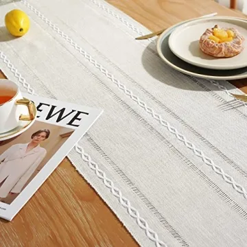 Rustic Farmhouse Style Linen Table Runner for Elegant Occasions