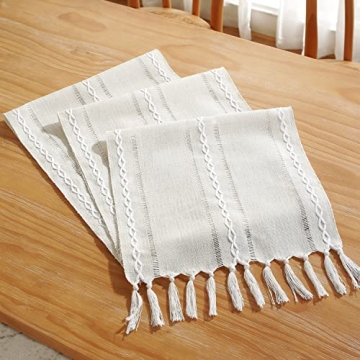 Rustic Farmhouse Style Linen Table Runner for Elegant Occasions