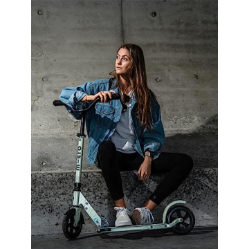 Micro Speed Deluxe Scooter - Smooth Ride for Teens and Adults