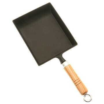 Iwachu Iron Tamagoyaki Omelette Pan, Black
