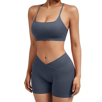 Comfortable Seamless Sports Bra and Booty Shorts Set