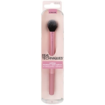 Real Techniques Makeup Setting Brush for Precise Application