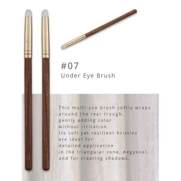 [SOO ADOR] BY MAENG #07 Under Eye Brush - Precision Tool for Delicate Under-Eye Shading and Highlighting | Created by K-Pop Makeup Artist Maeng | Makeup Brush Eye Brush