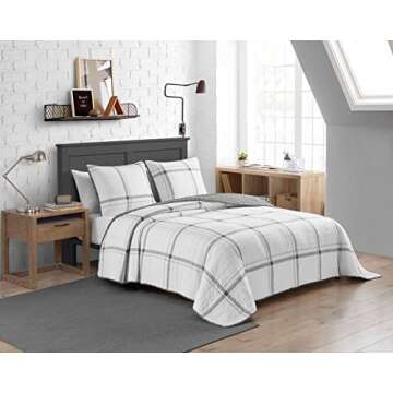 Nautica King Size Quilt Set - Lightweight & Reversible Bedding for All Seasons