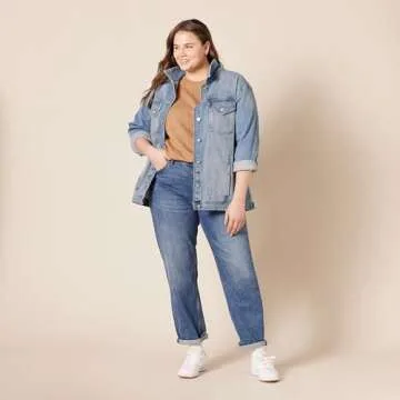 Amazon Essentials Women's Classic-Fit Soft Touch Long-Sleeve Crewneck Sweater, Camel Heather, Large