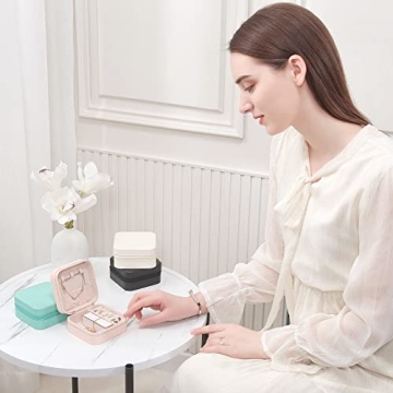 Compact CASEGRACE Travel Jewelry Case for Jewelry Storage