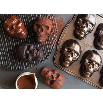 Skull Cakelet Pan for Halloween Baking