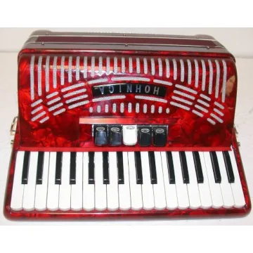 Hohner 1305-RED Accordion for Beginners and Enthusiasts