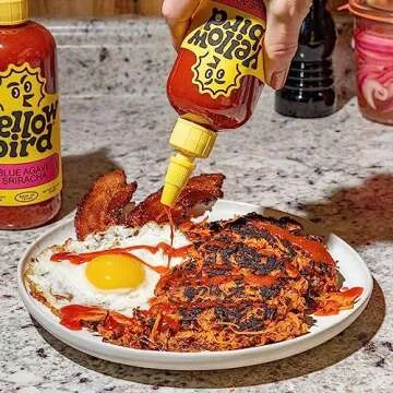 Blue Agave Sriracha Hot Sauce by Yellowbird - Jalapeno, Garlic & Agave Chili Pepper Sauce - Homegrow...