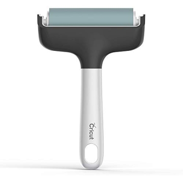 Cricut Brayer for Smooth Crafting and Vinyl Applications