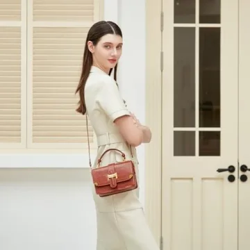 Chic LL LOPPOP Leather Crossbody Bag - Stylish & Versatile