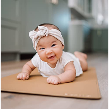 Ava + Oliver Portable Baby Changing Mat - Easy Clean