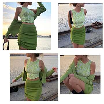 SAFRISIOR Women Y2K Striped Print Crop Tank Top Round Neck Sleeveless Aesthetics Casual Crop Top Ves...