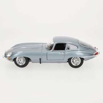 Bburago 1:18 Jaguar E Coupe Model Car for Collectors
