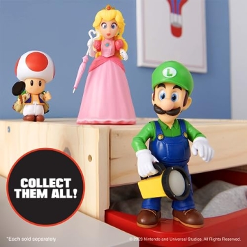 Super Mario Bros. Luigi 5 Inch Action Figure with Flashlight