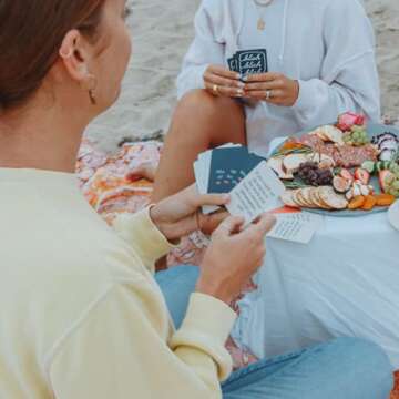 FLUYTCO Love Lingual: Friends & Family - Better Language for Better Love - 150 Conversation Starter ...