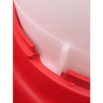 Farm Innovators Heated Chicken Waterer, Poultry Water Fountain, 3 Gallon