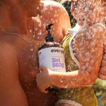 Everyone 3-in-1 Soap, Body Wash, Bubble Bath, Shampoo, 32 Ounce (Pack of 1), Lavender and Aloe, Coconut Cleanser with Organic Plant Extracts and Pure Essential Oils