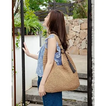 QTKJ Hand-woven Straw Shoulder Bag for Summer Style