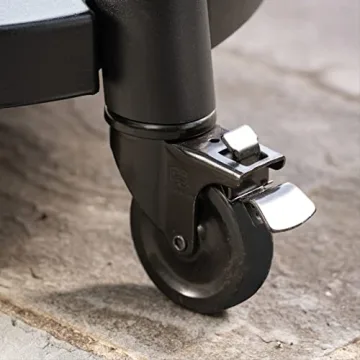 Char-Griller® AKORN® Kamado Grill with Cast Iron Grates