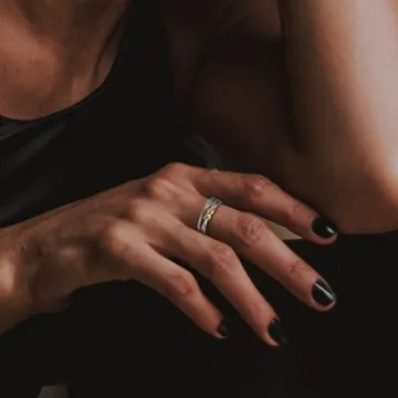 Myshiwu Two-tone Crossover Twisted Cable Ring Gift